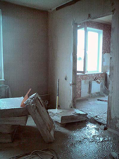 алмазная резка проёма на части