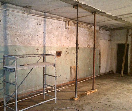 установка стоек под перекрытие