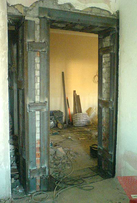 усиление проема в кирпичной стене